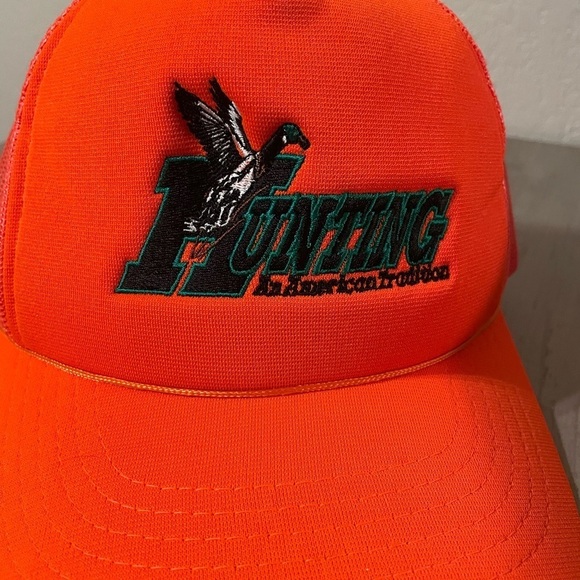 Hunting outdoor Retro Hunting An American Tradition Orange Mesh Cap - Picture 6 of 6